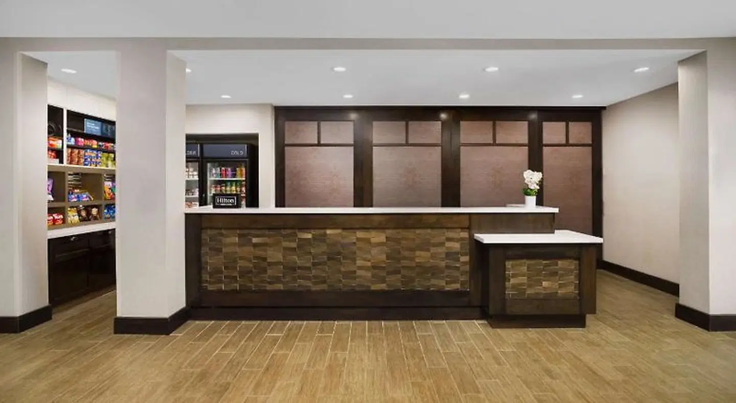 Homewood Suites by Hilton Providence-Warwick LOUNGE_LOBBY