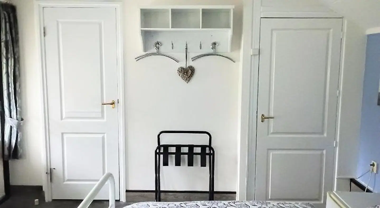 Prive tuinhuis B&B Elly Badezimmer