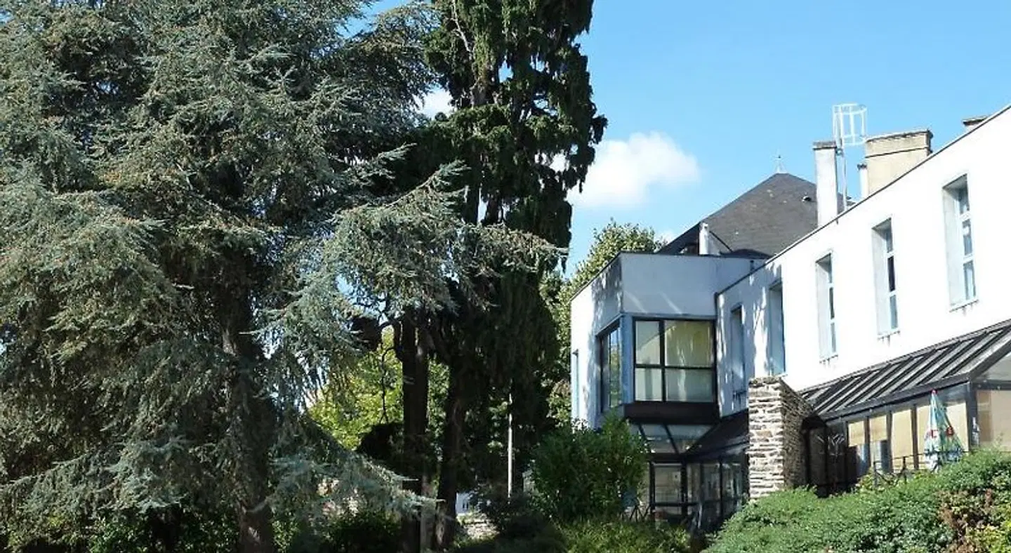 Auberge de Jeunesse HI Rennes EXTERIOR