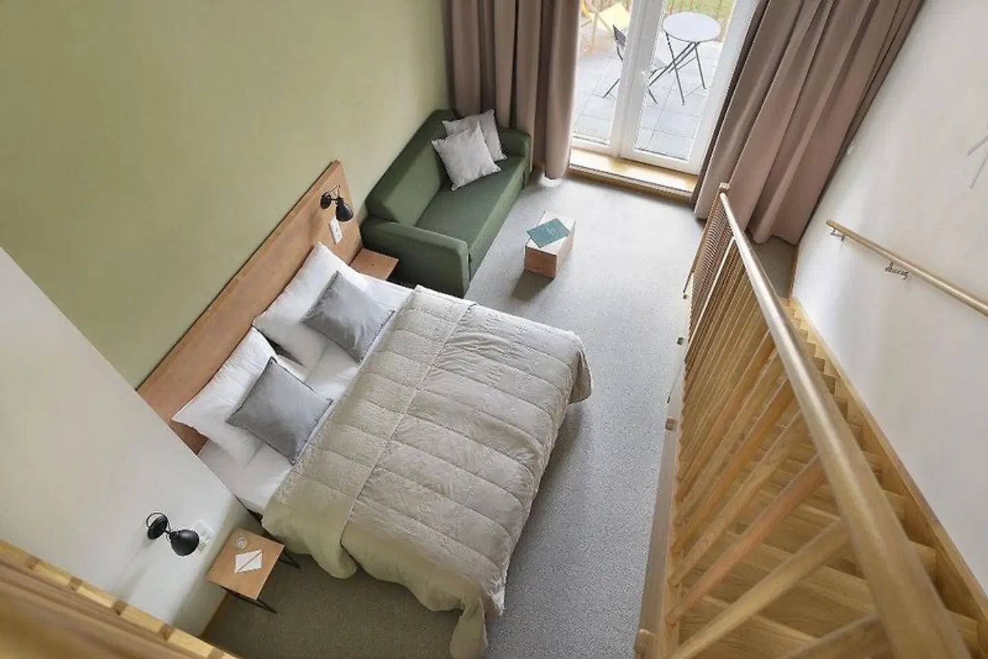 Hotel Element ROOM_EXAMPLE