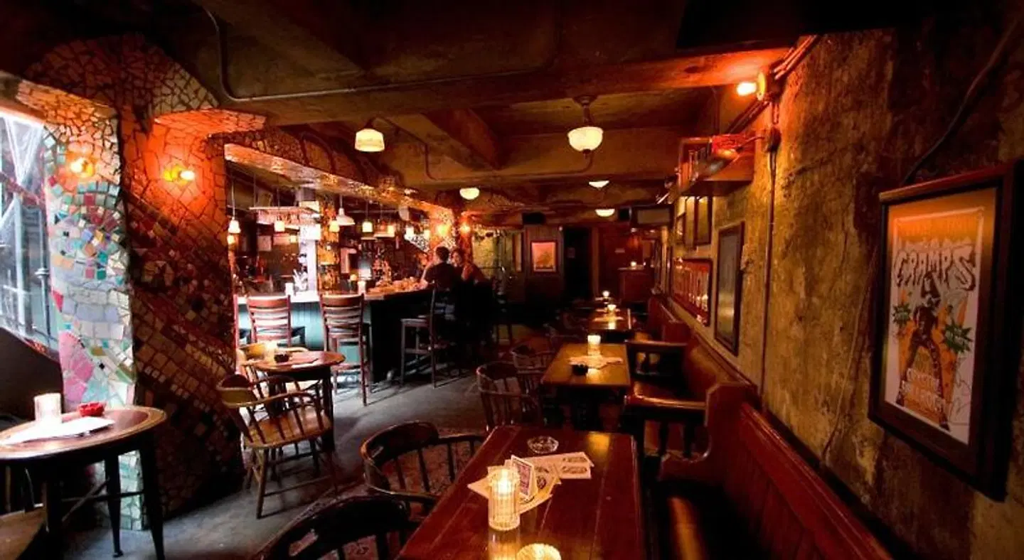 McMenamins Crystal Hotel Bar