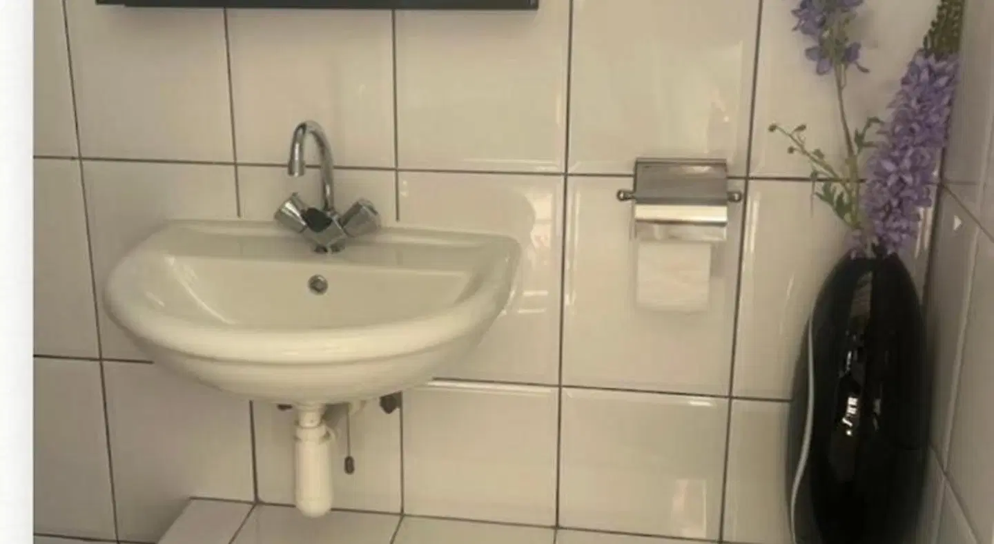 De Tuinkamer Badezimmer