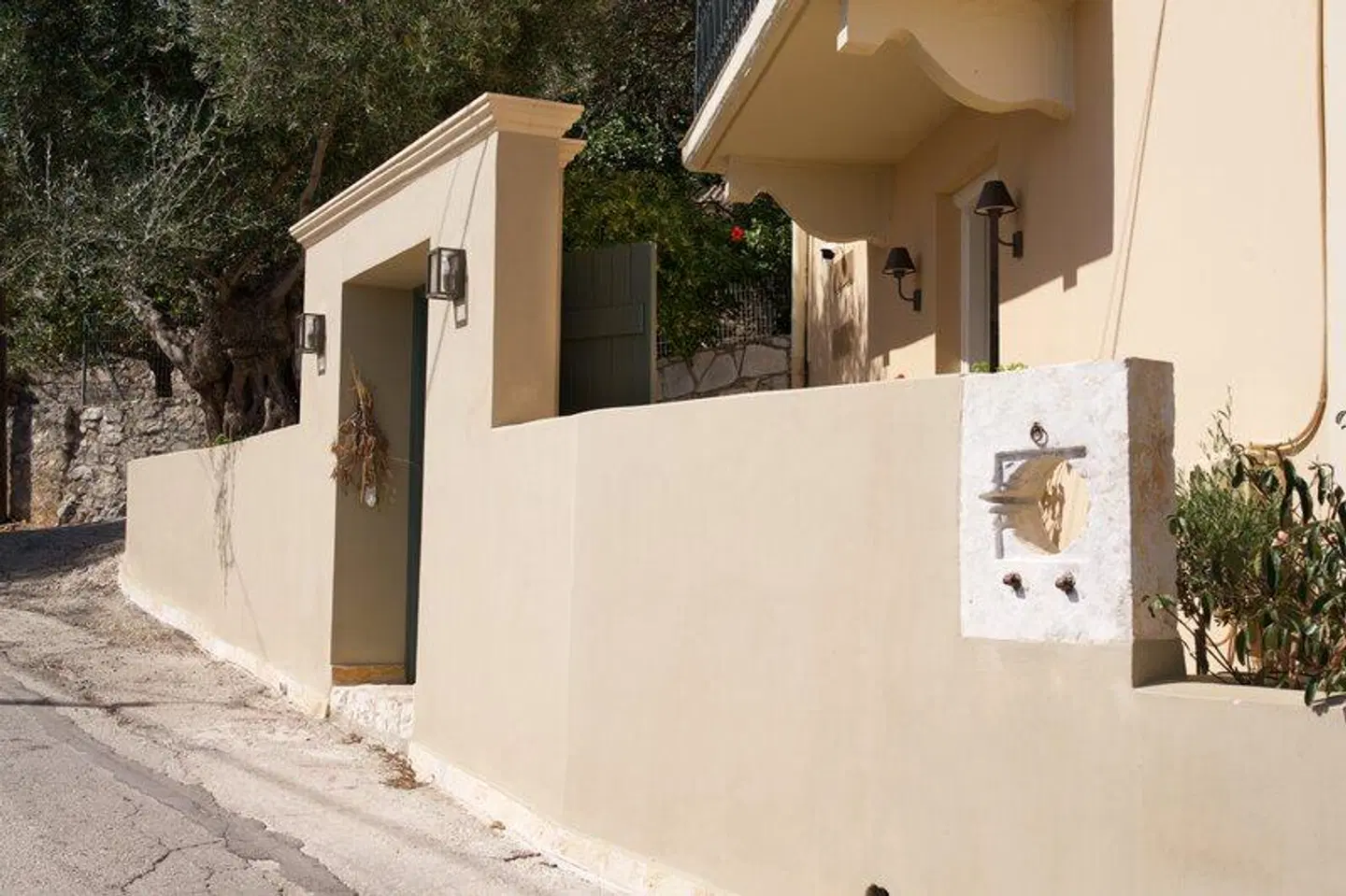 Agnantia Bed & Breakfast EXTERIOR