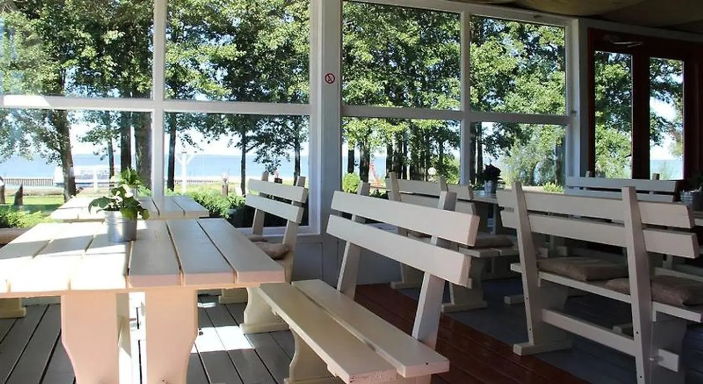 Viebutis Ventain' Terrasse