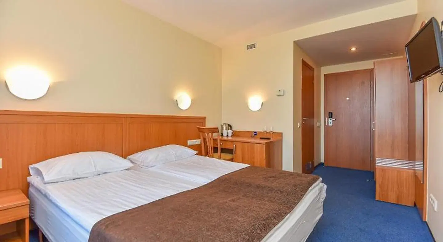 Alka ROOM_EXAMPLE