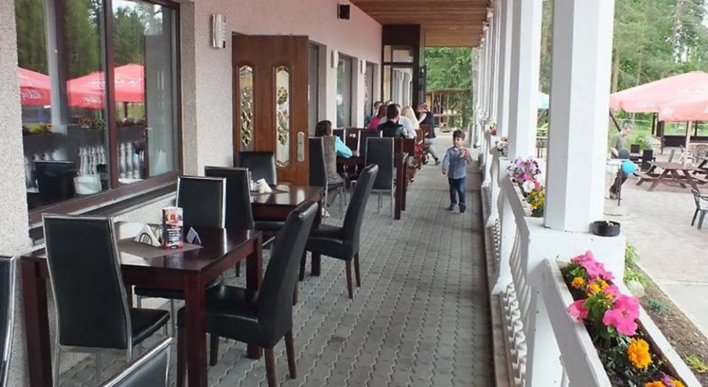 Tee Motell Restaurant