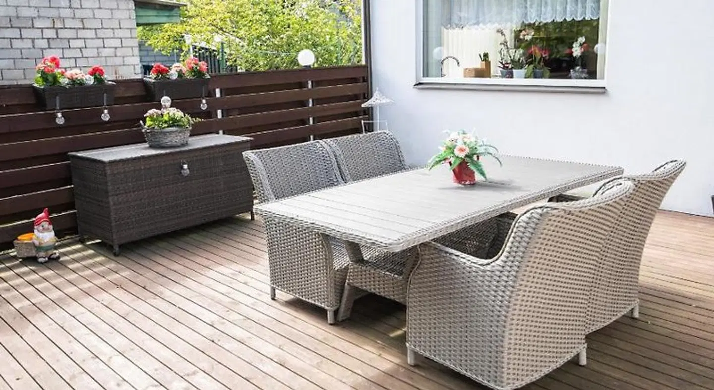 Muru Guesthouse Terrasse