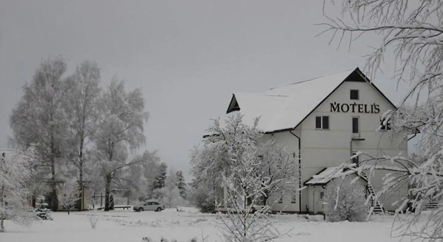 Okrogs EXTERIOR