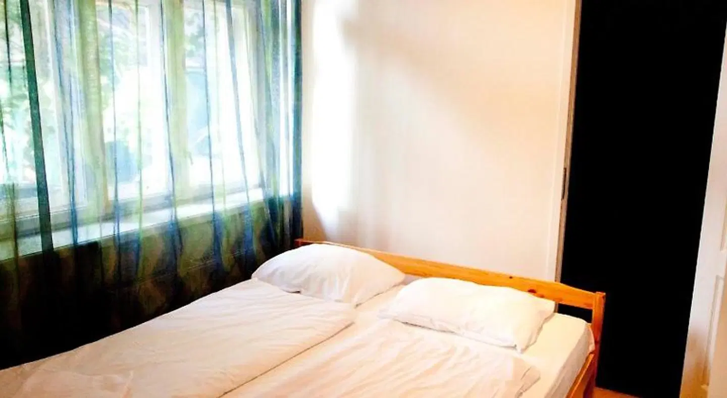 Sun Shine Apartments ROOM_EXAMPLE