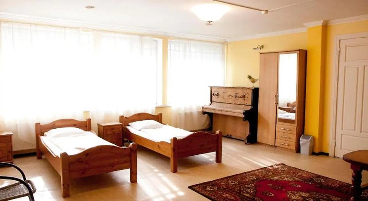 Sun Shine Apartments ROOM_EXAMPLE