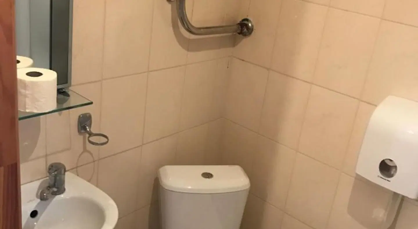 Hotel Zakumuiza Badezimmer