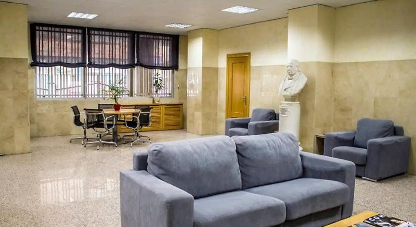 Residencia Gomez Pardo Lobby