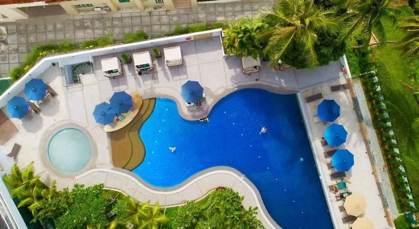 DoubleTree Resort by Hilton Penang OUTDOOR_POOL