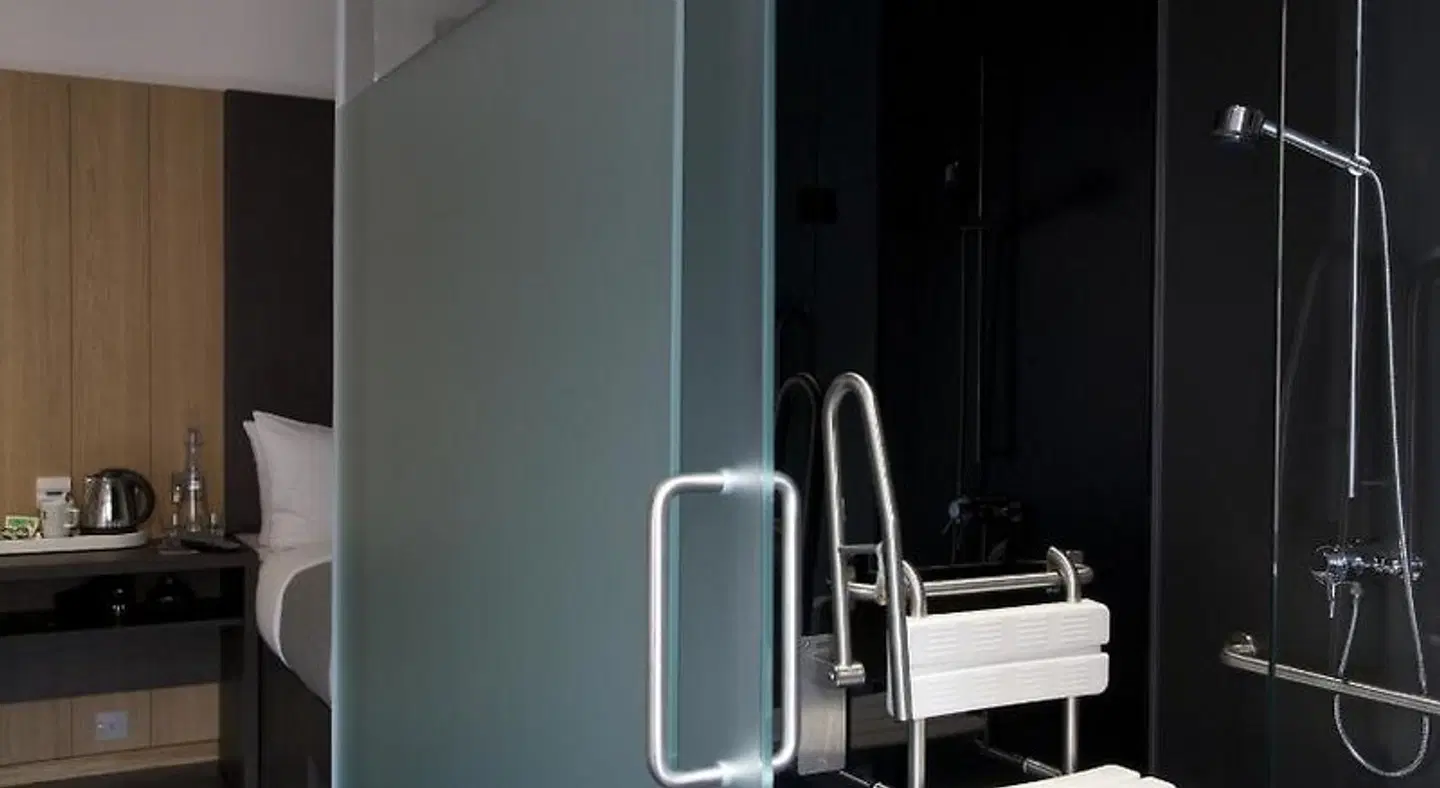 The Z Hotel City Badezimmer