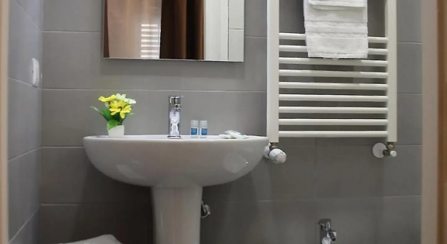 MANTEGNA ROOMS Badezimmer