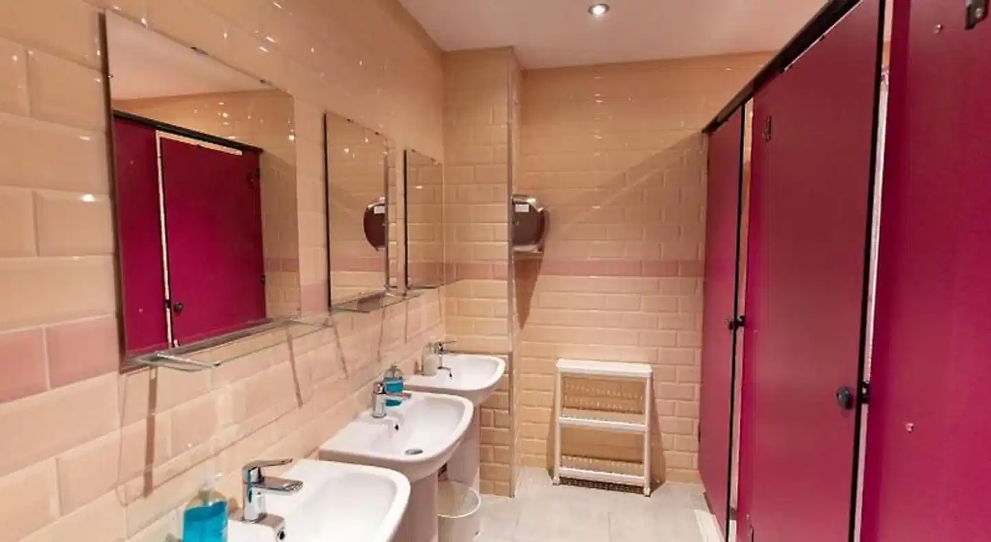 Hostelle - women only hostel London Badezimmer