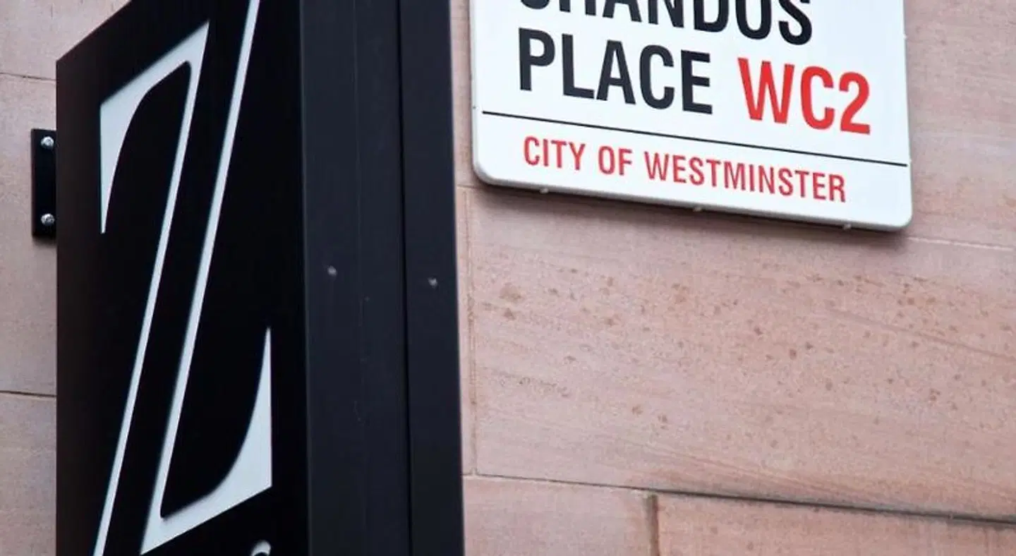 The Z Hotel Trafalgar Aussenansicht