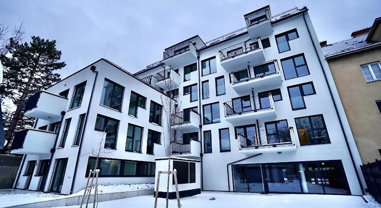 DM & s Apartment EXTERIOR