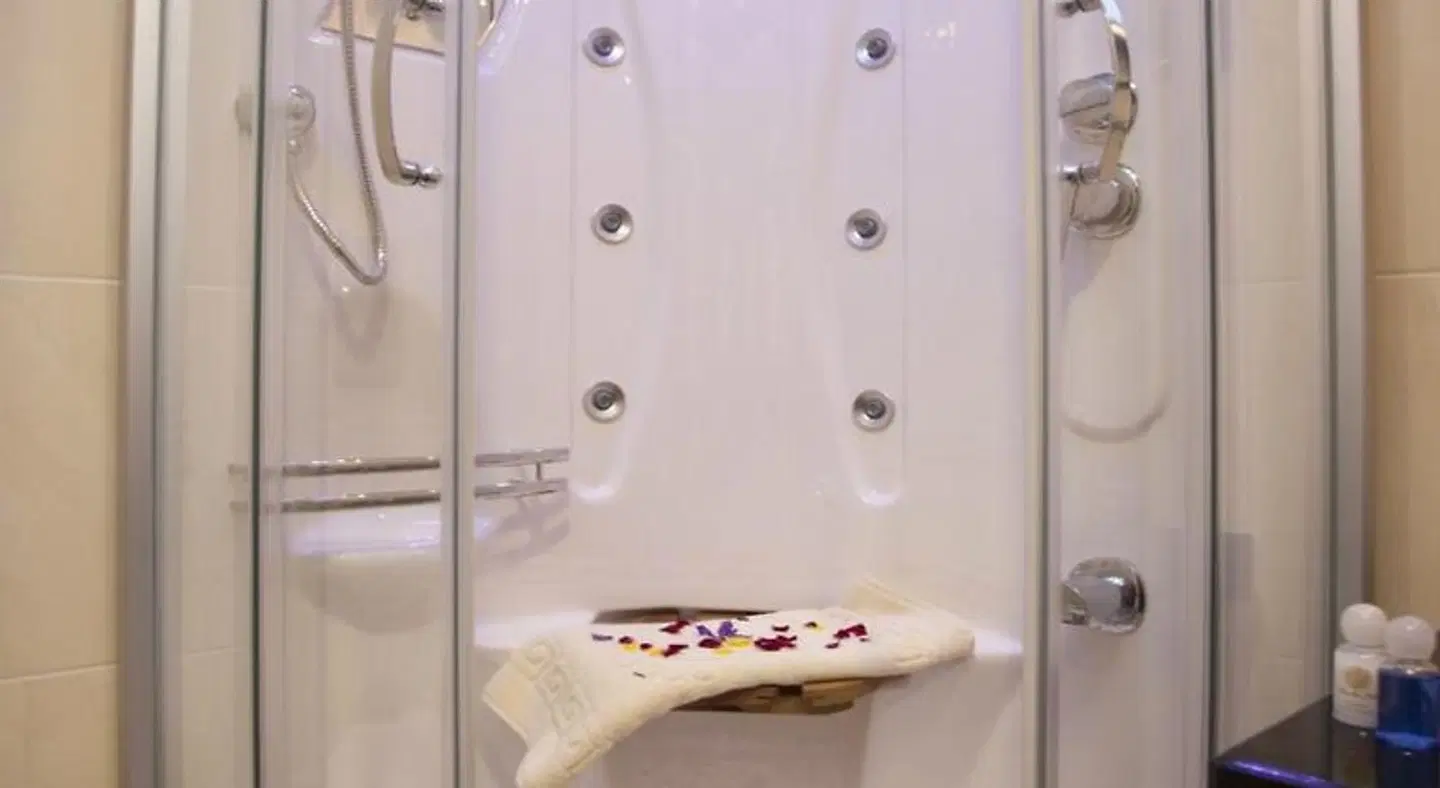 Burckin Hotel Badezimmer