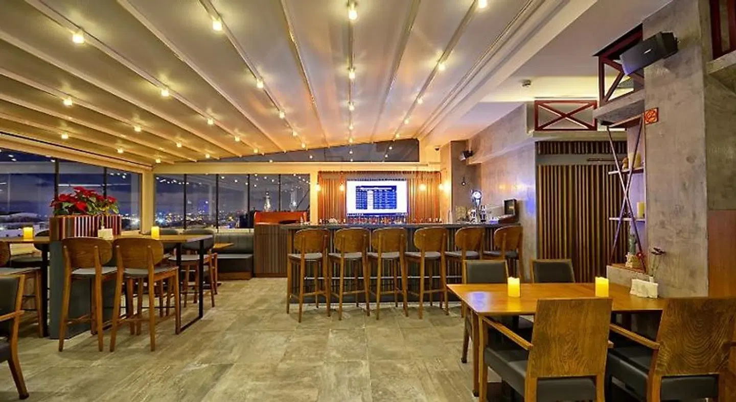 Samir Hotel Bar