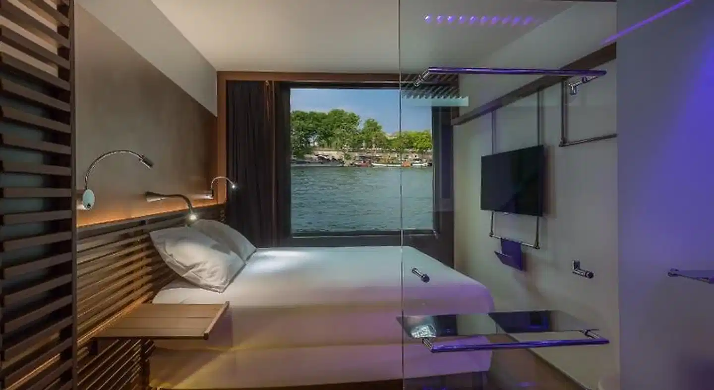 Hotel OFF Paris Seine Wellness