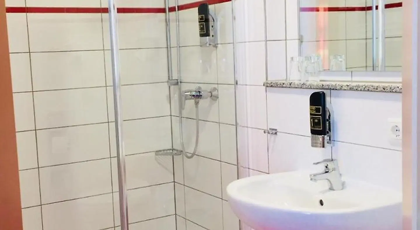 Landgasthof Zur Tanne Badezimmer