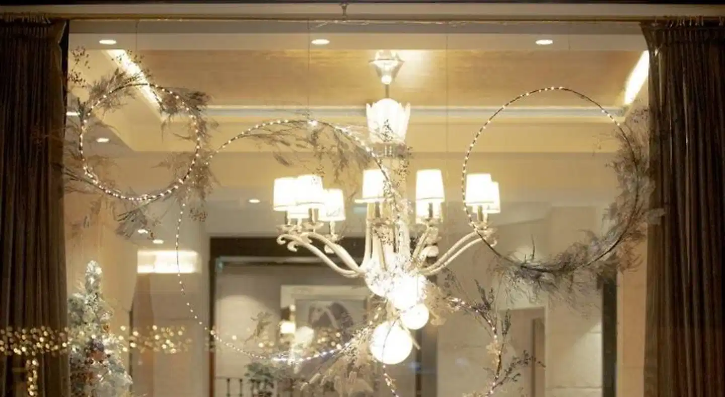 Champs-Elysées Mac Mahon Lobby