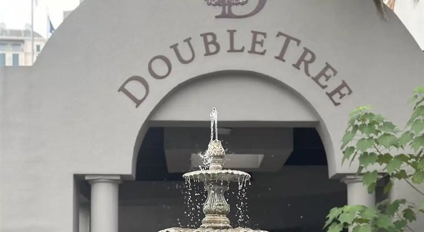 DoubleTree by Hilton New Orleans Lobby