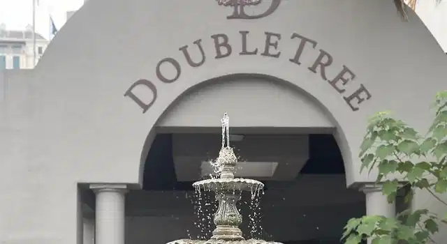 DoubleTree by Hilton New Orleans Lobby