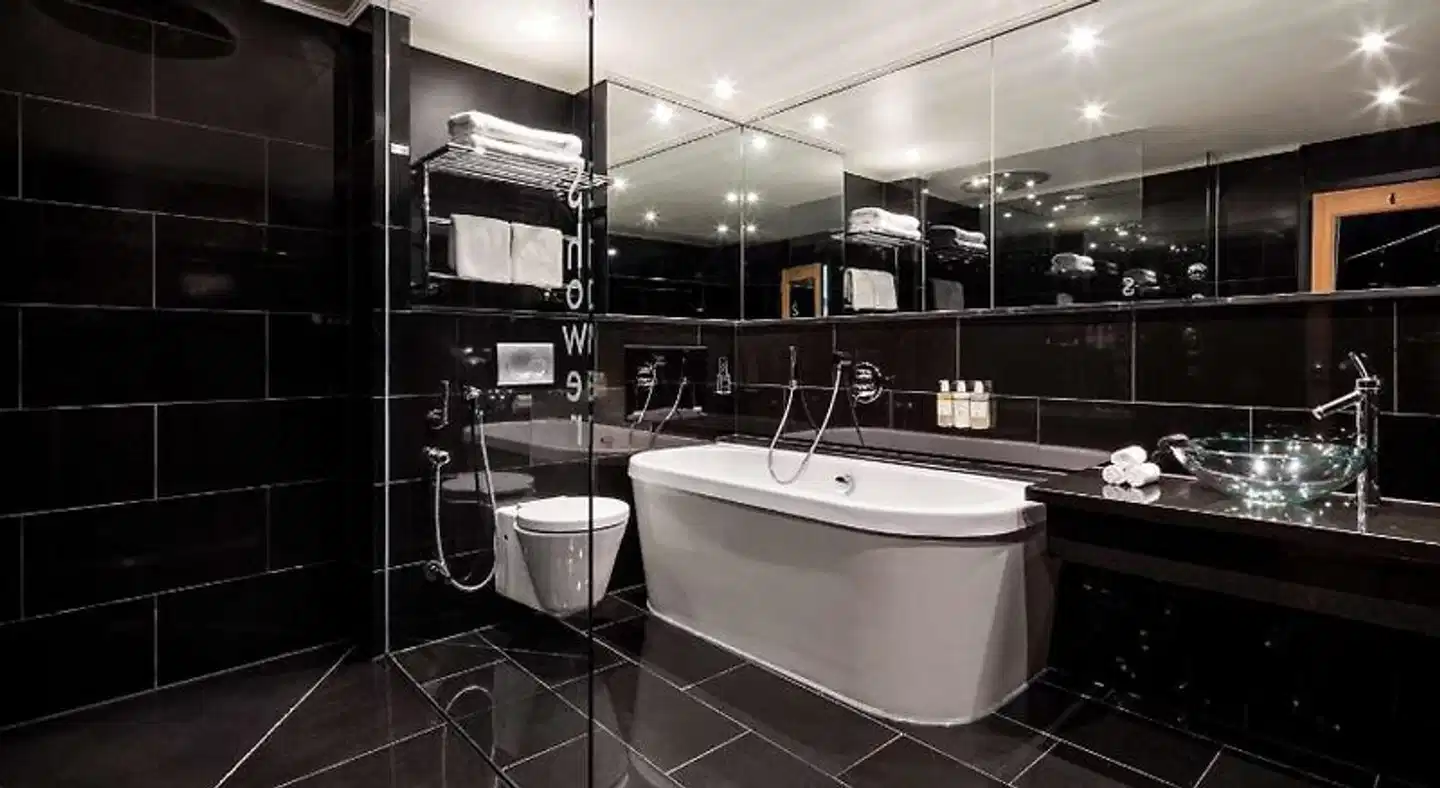 The May Fair Hotel Badezimmer