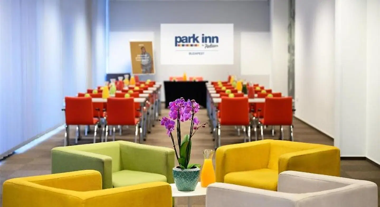 Park Inn By Radisson Budapest Bar