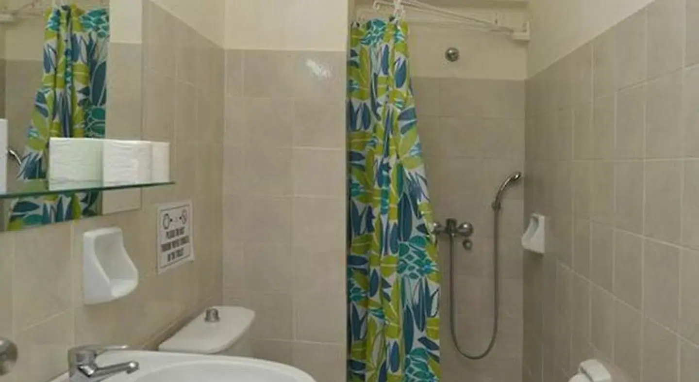 Ialysos City Badezimmer