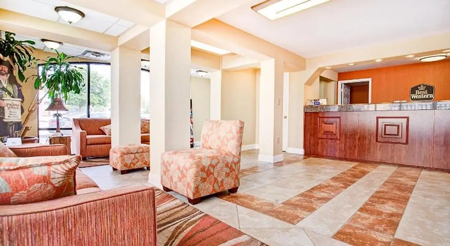 Best Western Ocean Sands Beach Resort LOUNGE_LOBBY