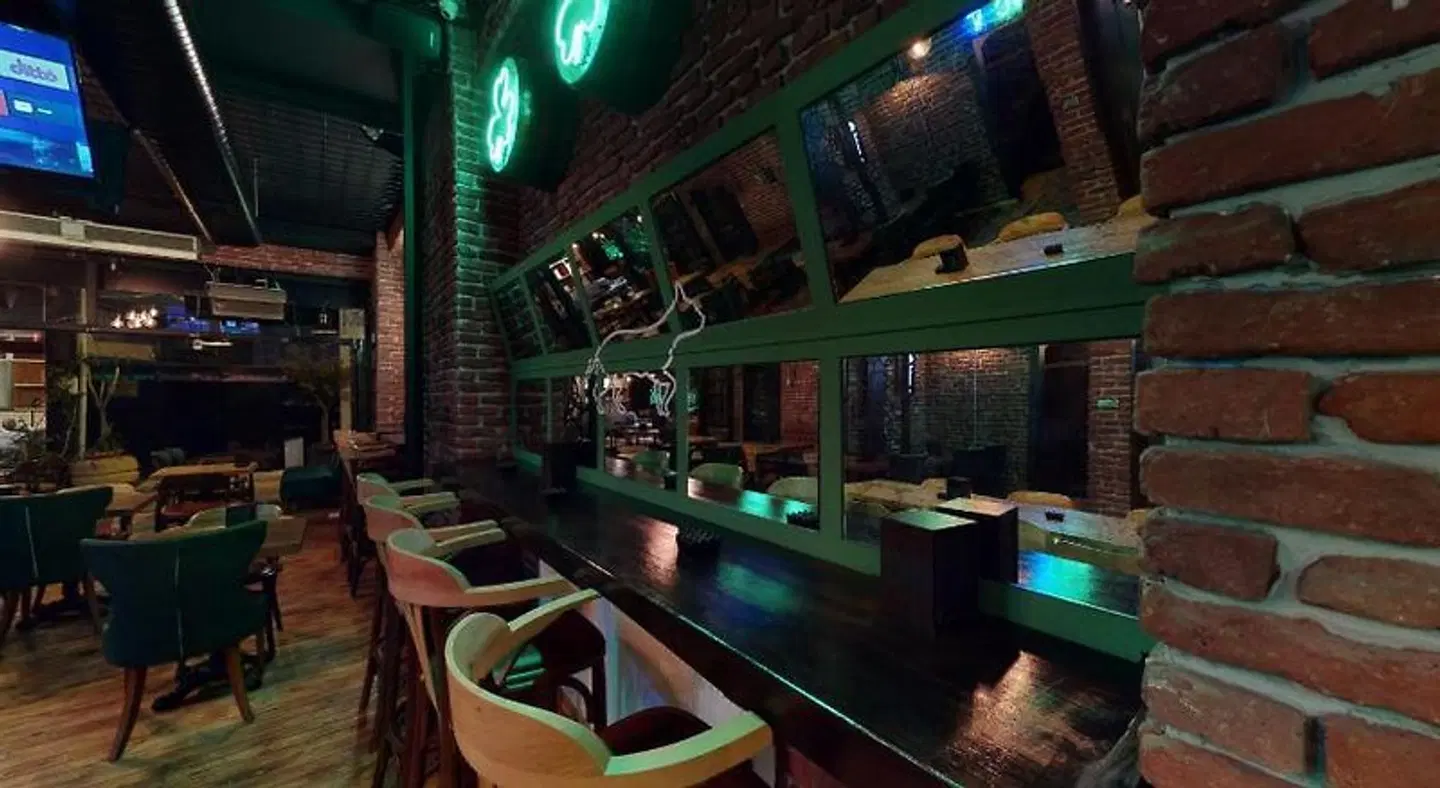 The Wolf Hotel Bar