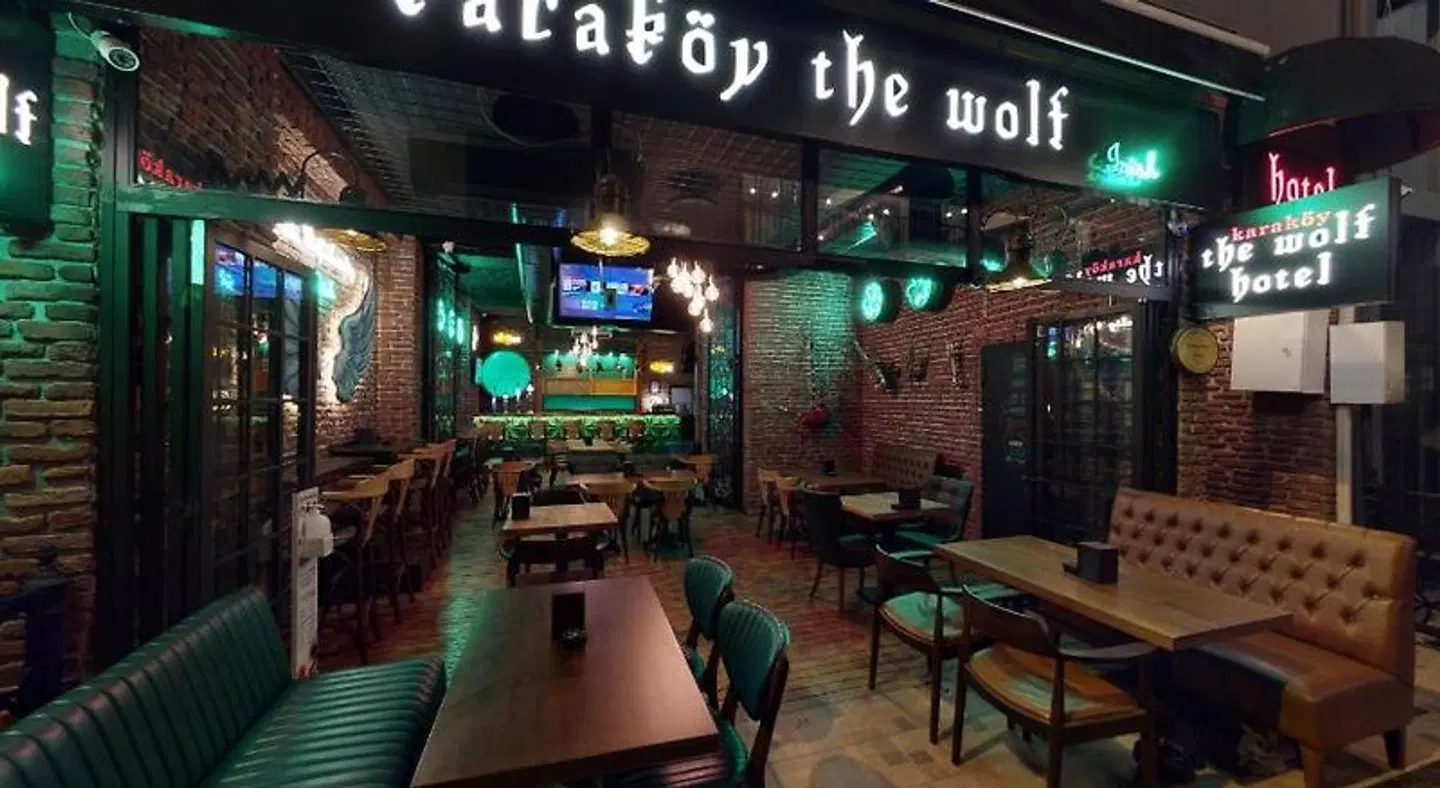 The Wolf Hotel Bar