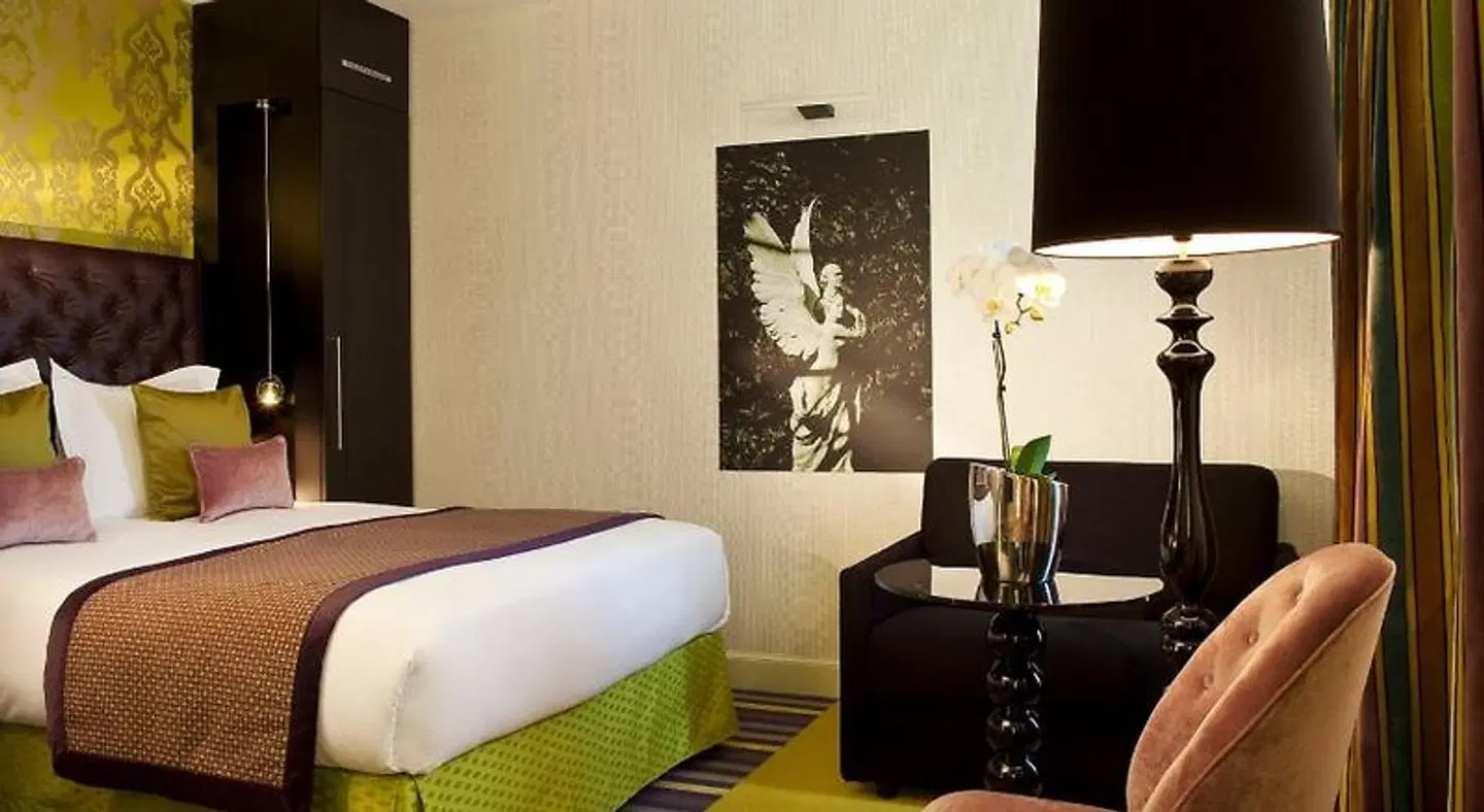 Le Petit Paris ROOM_EXAMPLE