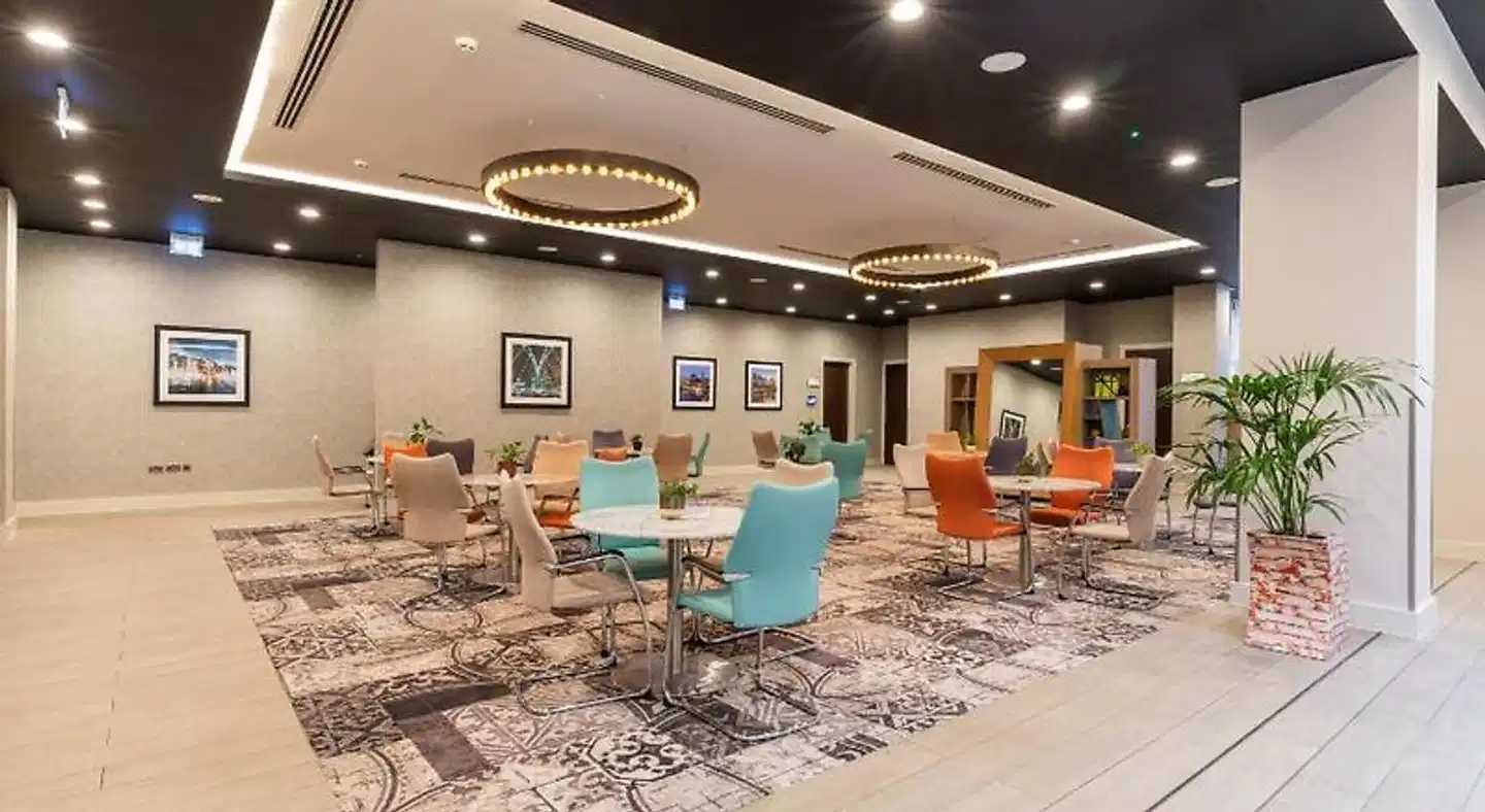 Holiday Inn Manchester - City Centre Lobby