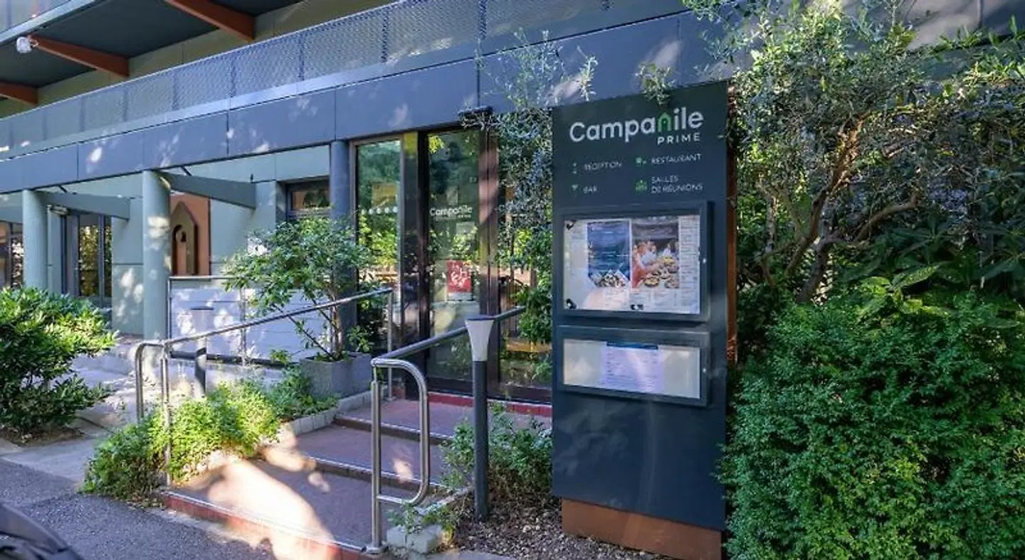 Campanile Nîmes Centre - Mas Carbonnel EXTERIOR