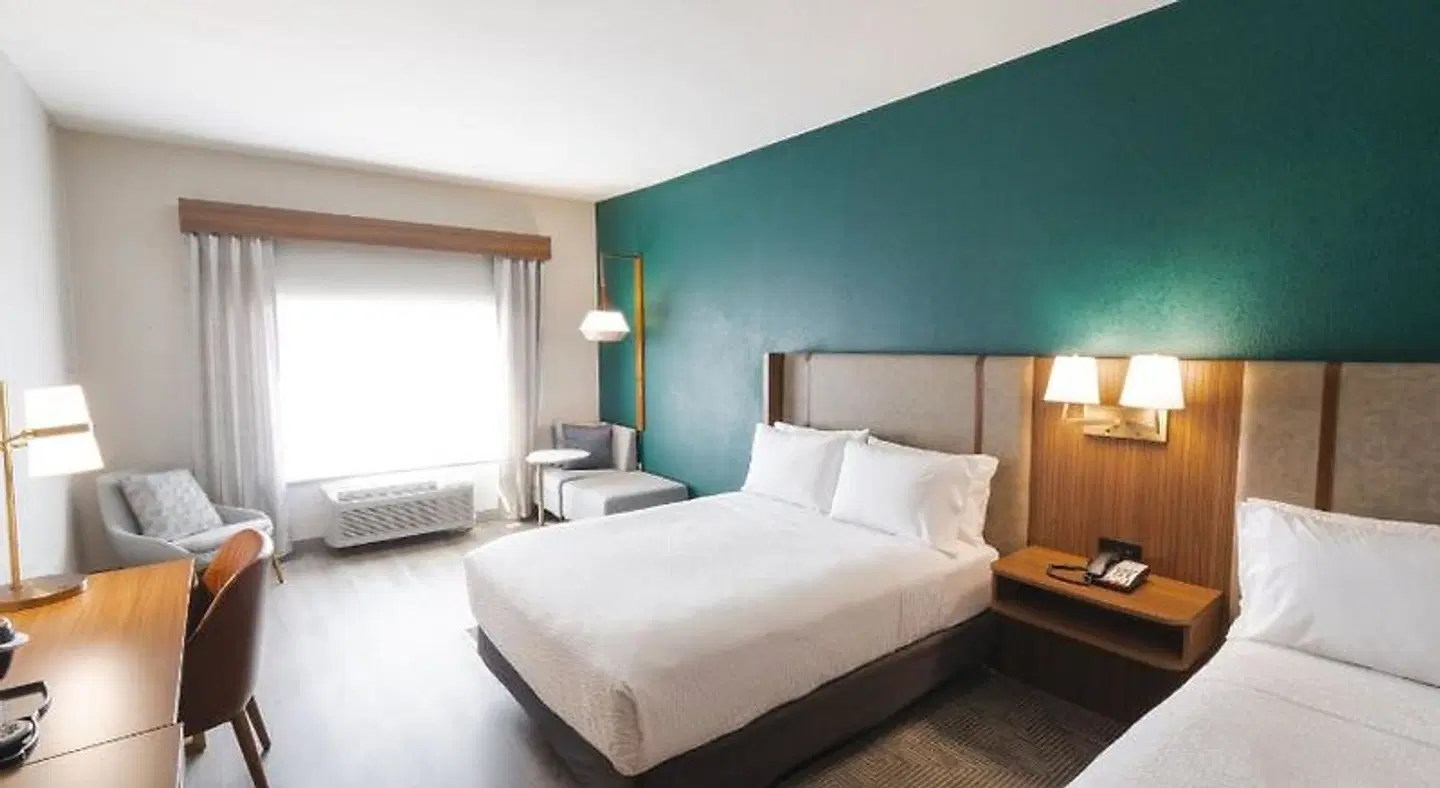Holiday Inn Houston West - Energy Corridor Eldridge by IHG ROOM_EXAMPLE