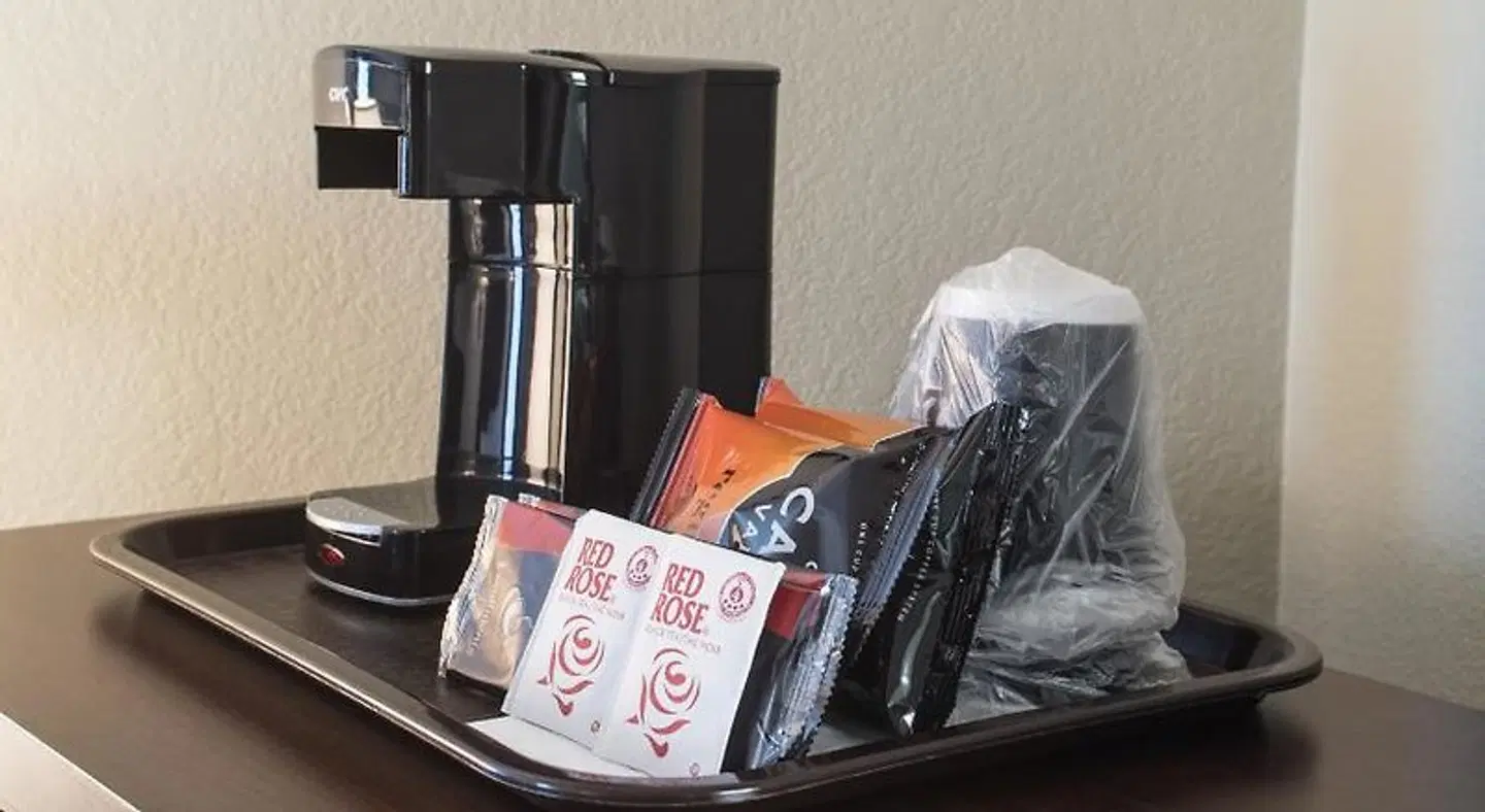 Days Inn by Wyndham Estevan ROOM_EXAMPLE