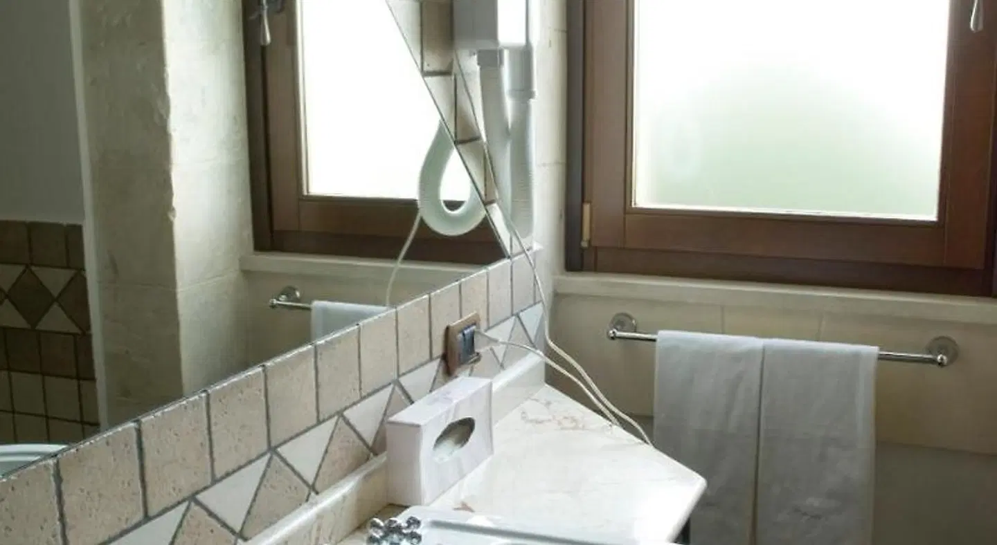 Relais Torre Marabino Badezimmer