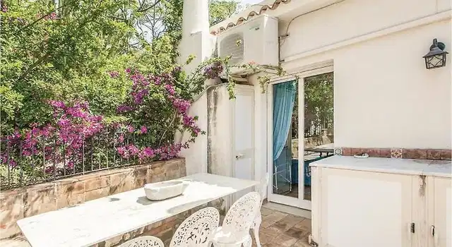 Mazzarò Sea Palace by Vretreats Wohnbeispiel