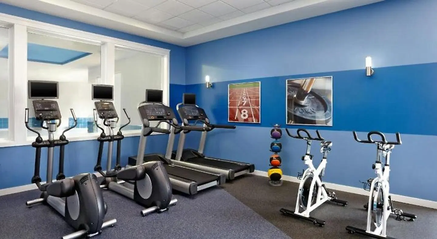 Four Points by Sheraton Edmonton Gateway SPORTS_AND_LEISURE