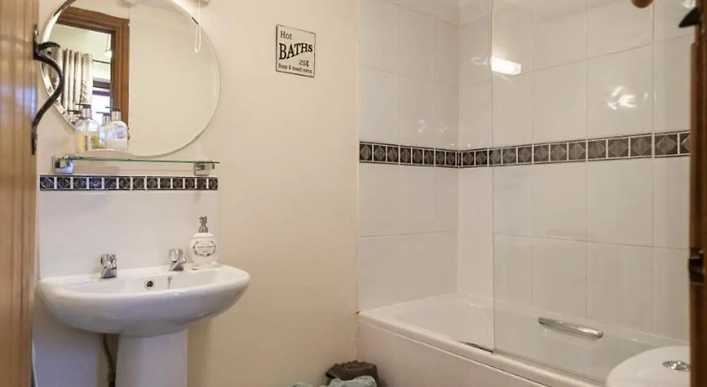 Skipbridge Farm Cottages Badezimmer