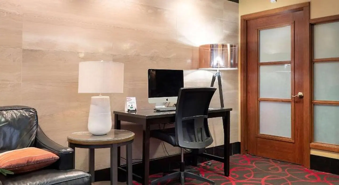 Best Western Plus Columbia River Hotel ROOM_EXAMPLE