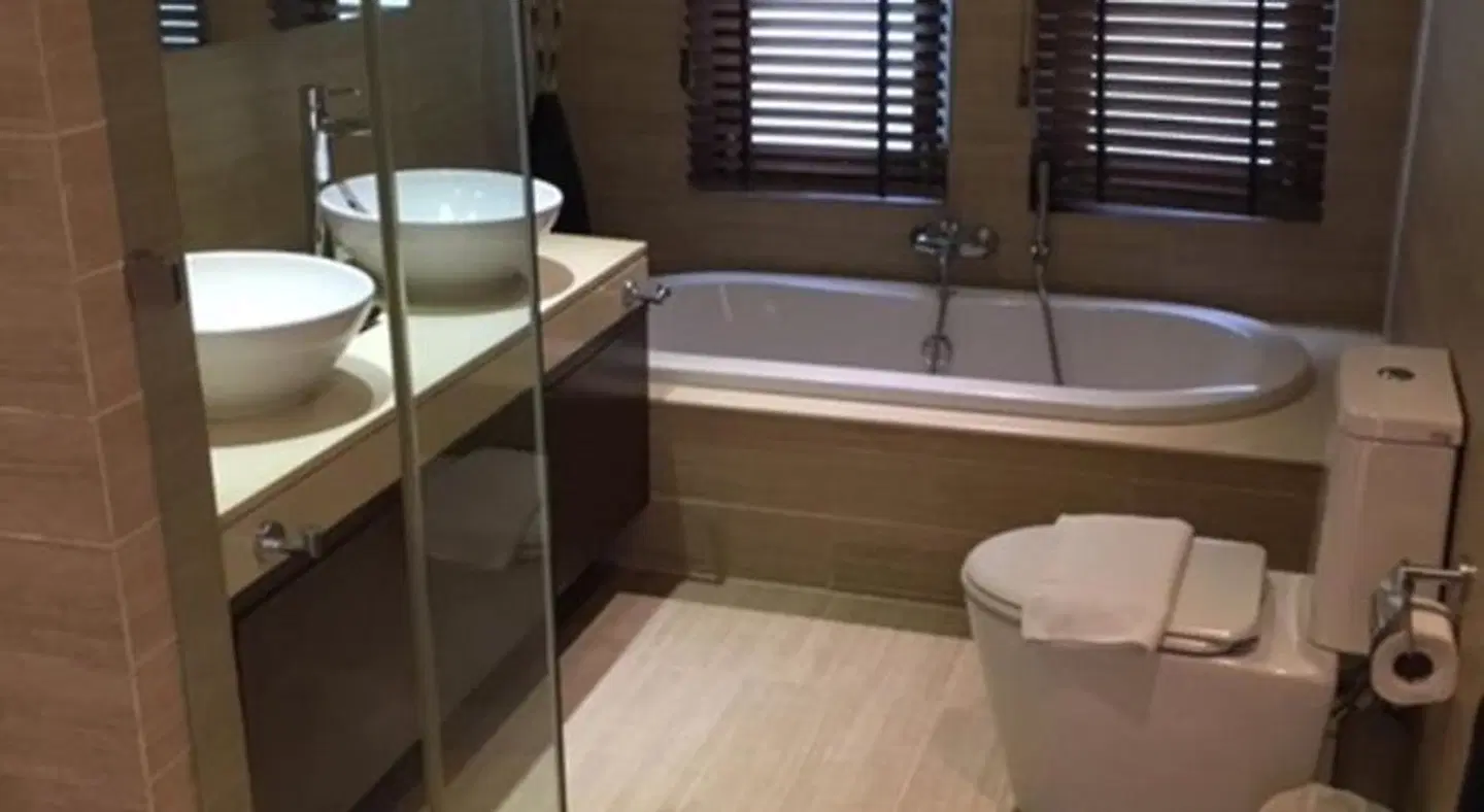 Samui Boat Lagoon Badezimmer