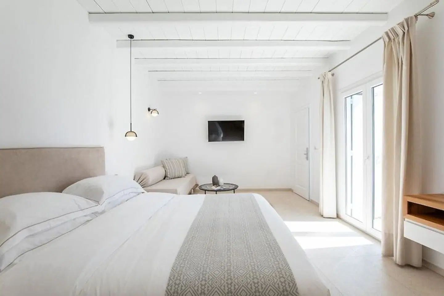 Paradise View Hotel ROOM_EXAMPLE