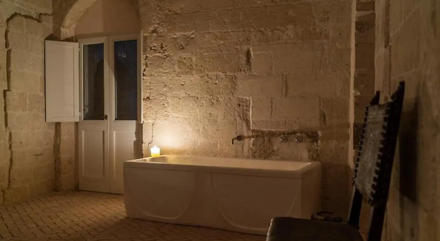 Sextantio Le Grotte Della Civita Badezimmer