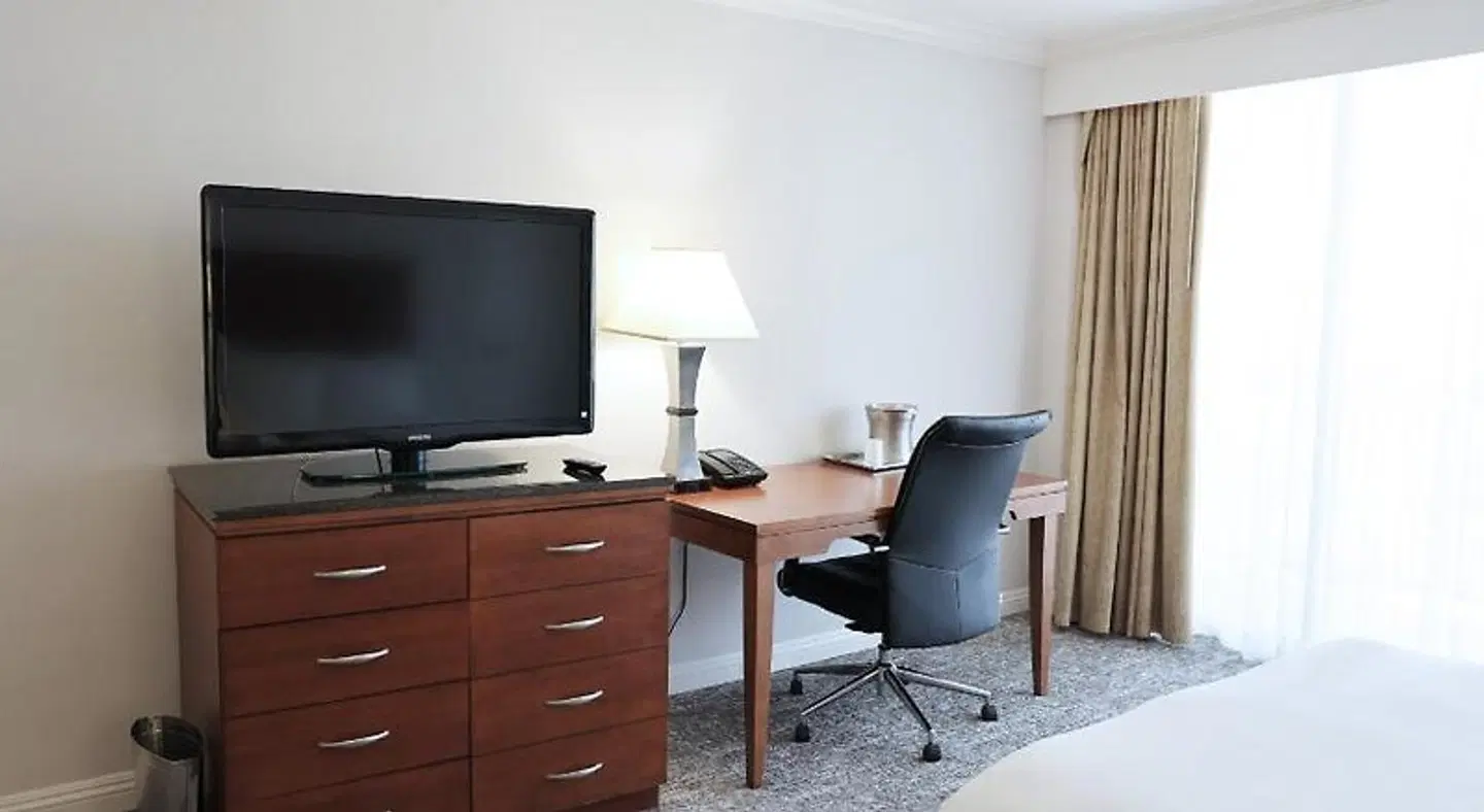 Ontario Airport Hotel ROOM_EXAMPLE