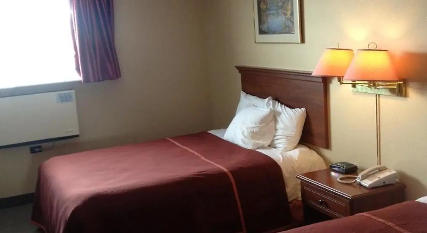 Howard Johnson by Wyndham Gravenhurst ROOM_EXAMPLE